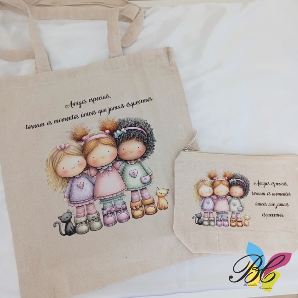 sacos-necessaires-porta-moedas-estojos-amigas-e-gatos-1